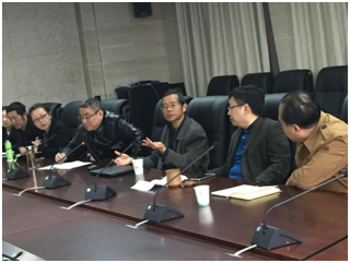 复旦大学黄旦教授与有爱爱
师生探讨学科发展前沿