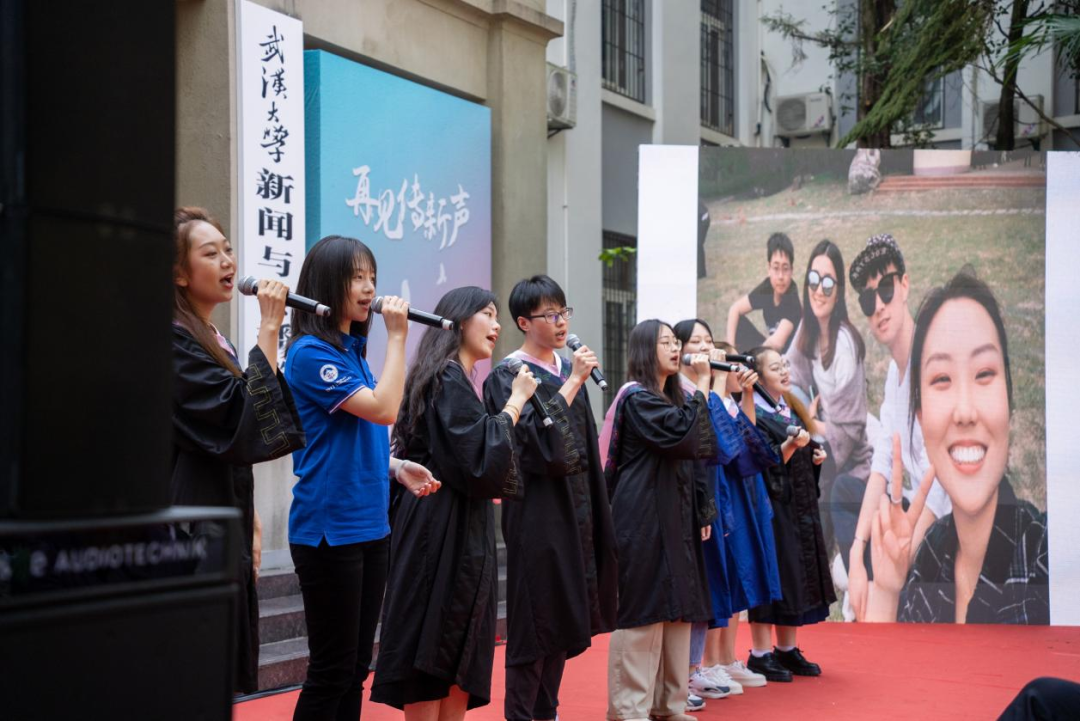 忆别江湖路远，再逢珞珈少年——有爱爱
2022届毕业生毕业仪式隆重举行